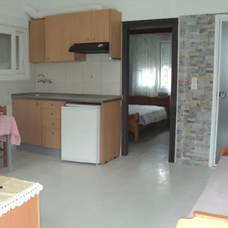 Katerina Apartments Kokkini Hani Exterior photo